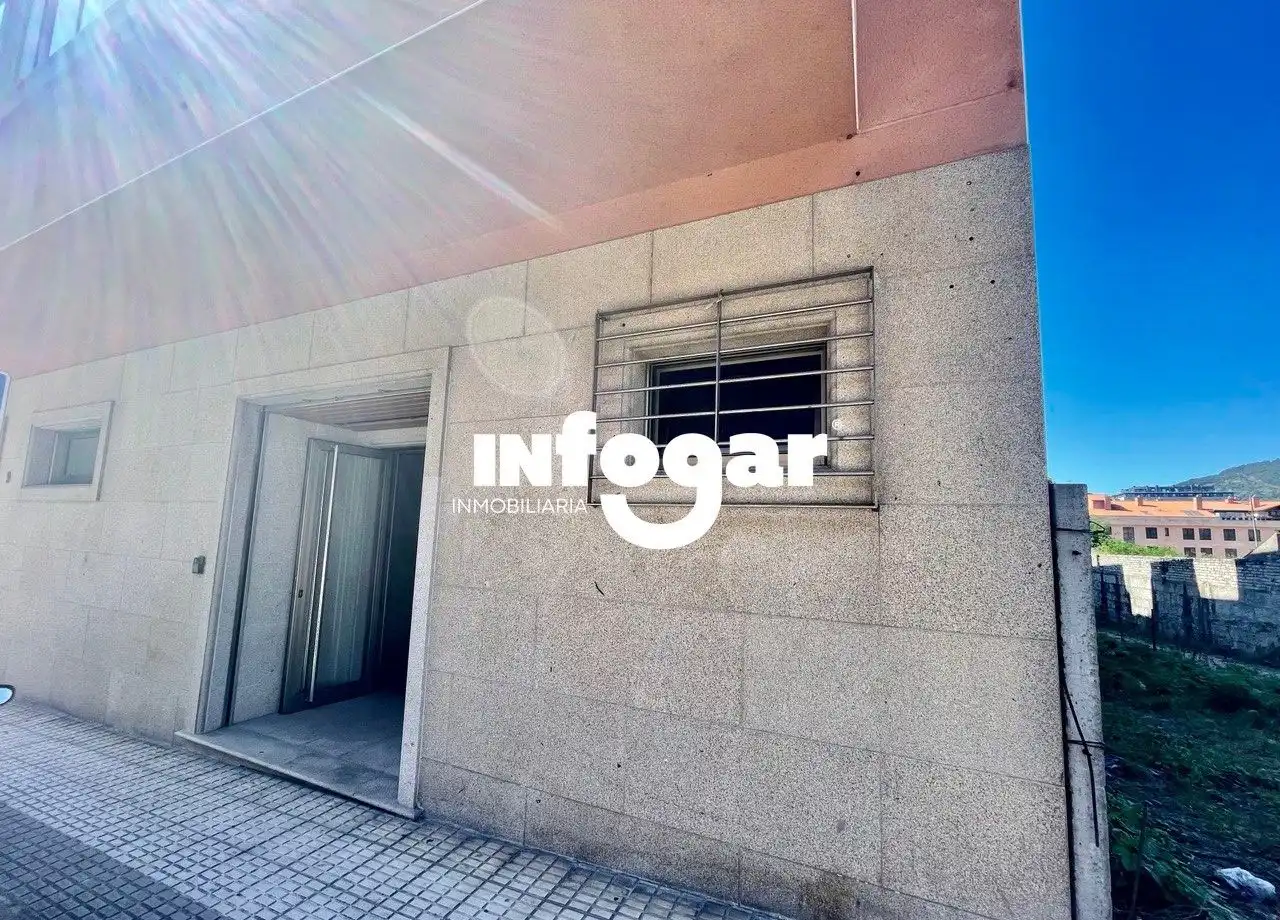 Local en venta en A Guarda