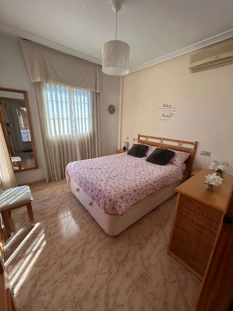 Dormitori de Dúplex en venda en Orihuela amb Aire condicionat, Calefacció i Terrassa