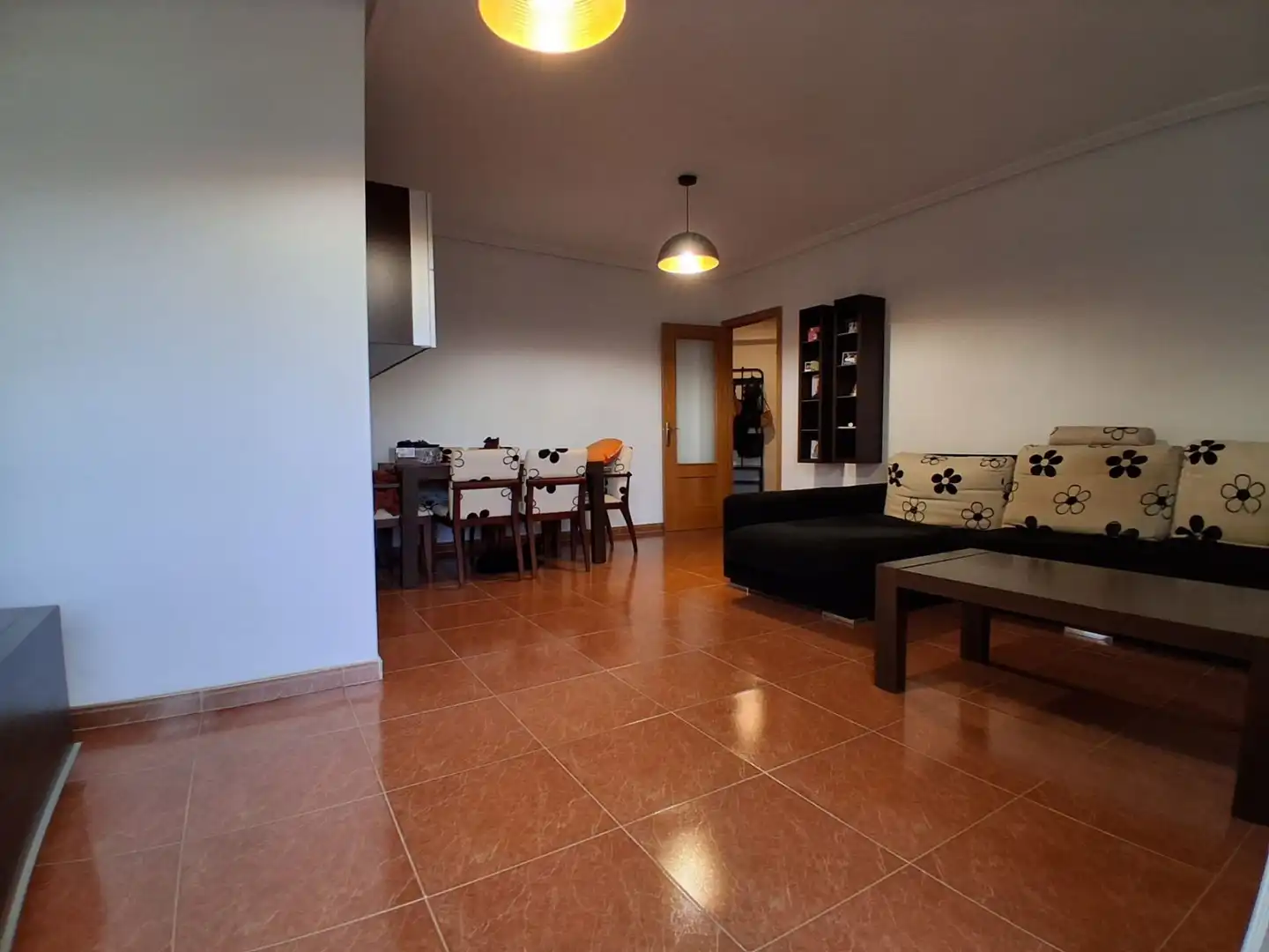 Sala d'estar de Pis en venda en Roquetas de Mar amb Aire condicionat, Calefacció i Terrassa