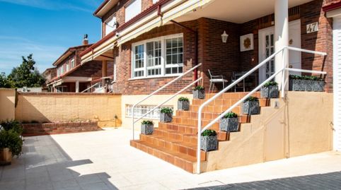 Foto 2 de Casa adosada en venta en Cuarte de Huerva, Zaragoza