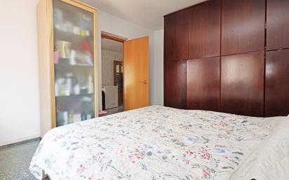 Bedroom of Flat for sale in Esplugues de Llobregat