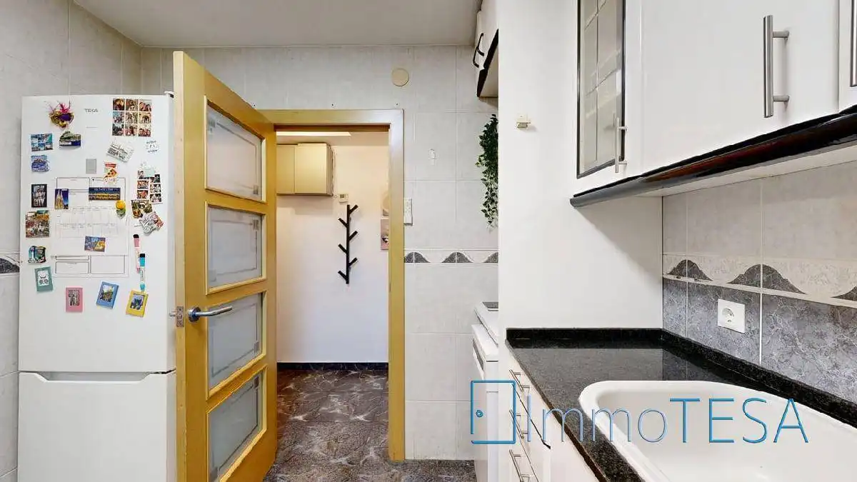 Küche von Wohnung zum Verkauf in Barberà del Vallès mit Heizung