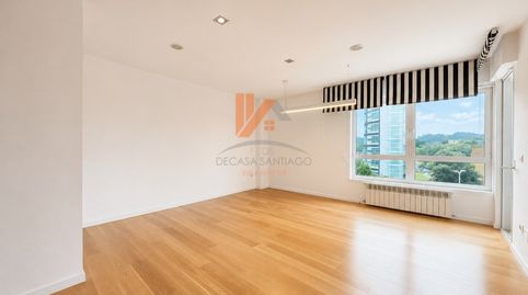 Foto 3 de Piso en venta en Plaza Pascual Veiga, Campus Sur - Santa Marta, Santiago de Compostela