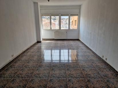 Living room of Flat for sale in Olot  with Heating, Terrace and Storage room