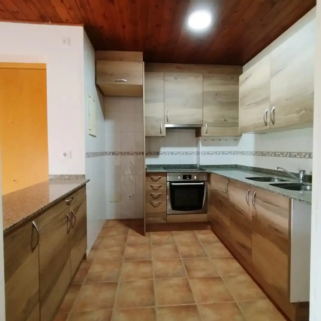Kitchen of Flat for rent in Casserres  with Heating