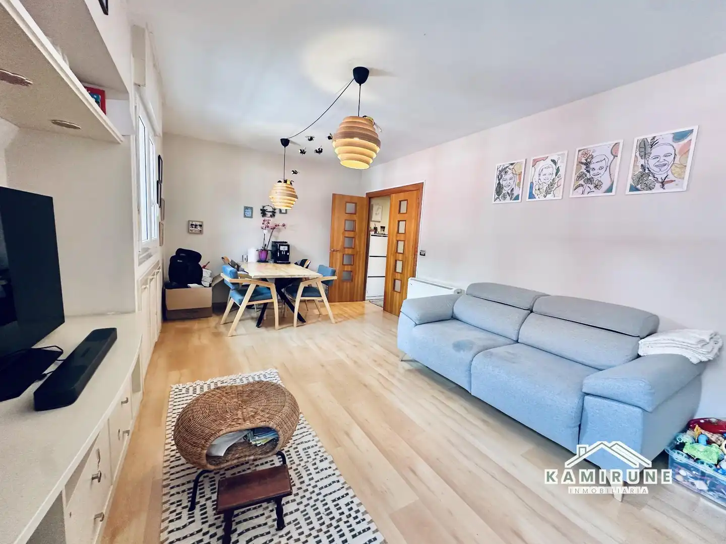 Sala d'estar de Àtic en venda en Bilbao  amb Calefacció