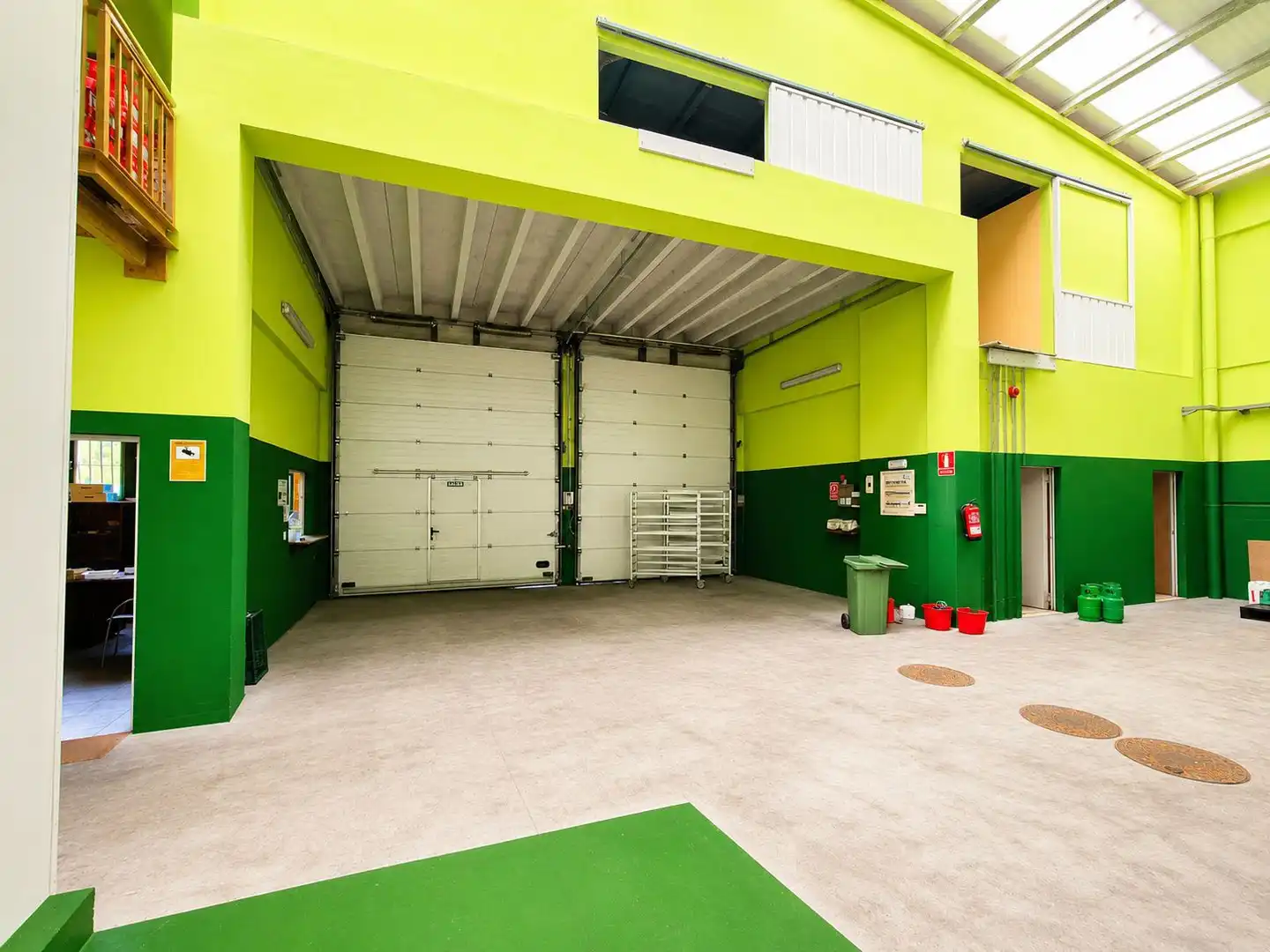 Nau industrial en venda en Siero