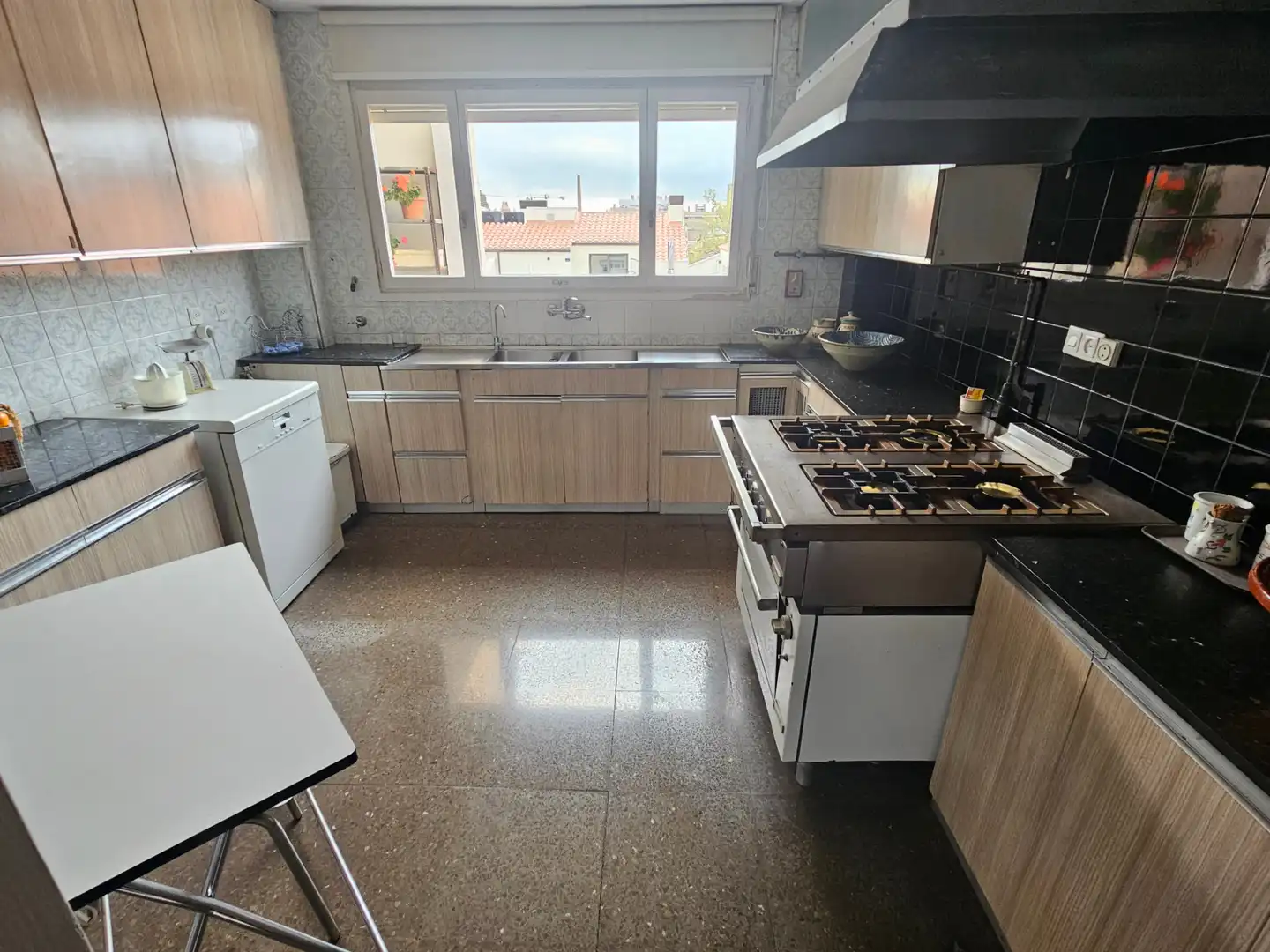 Kitchen of Flat for sale in Sabadell  with Heating, Parquet flooring and Terrace