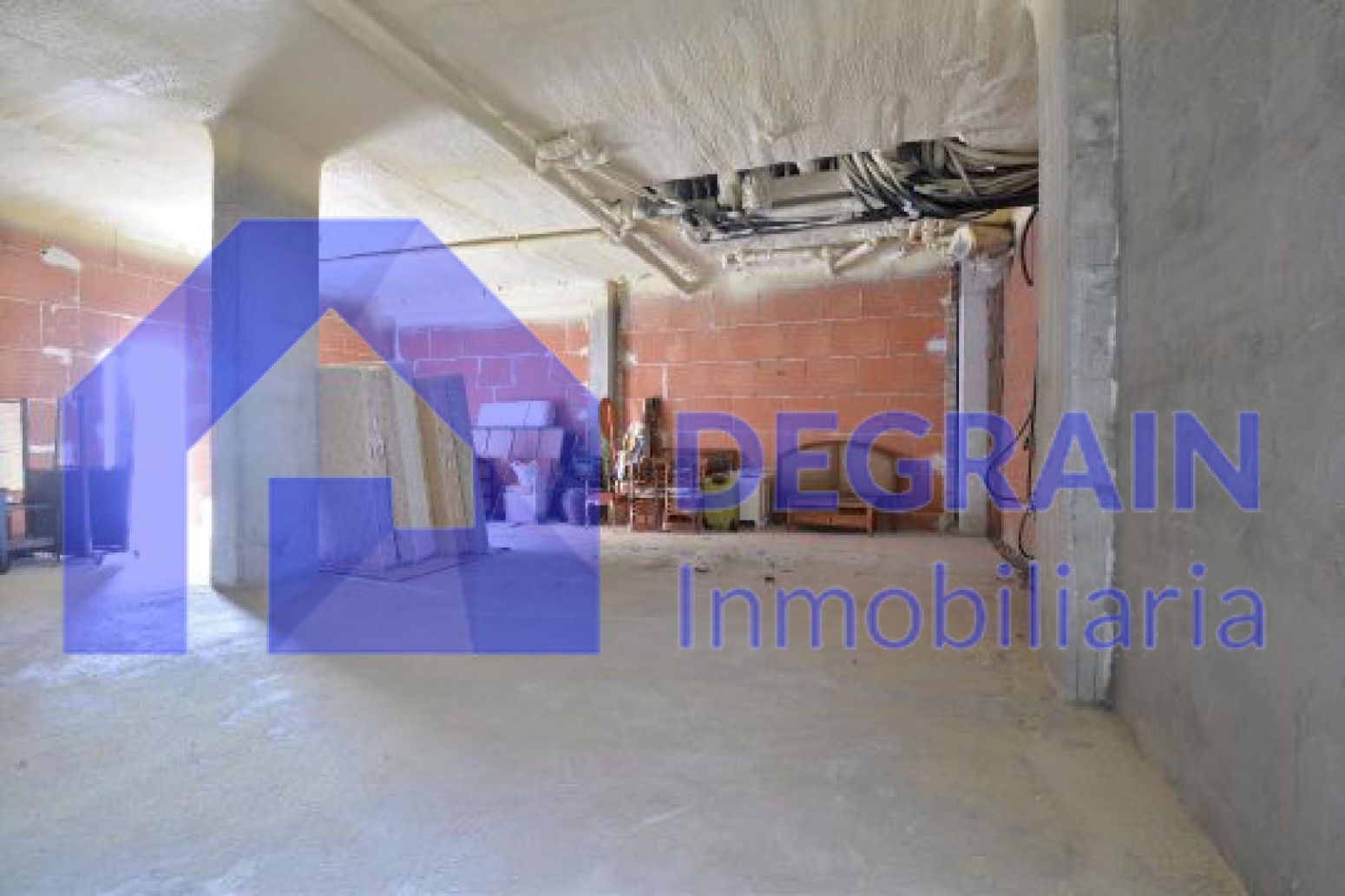 Premises for rent in Oviedo - FERNANDO ZUAZUA, Fozaneldi - Tenderina