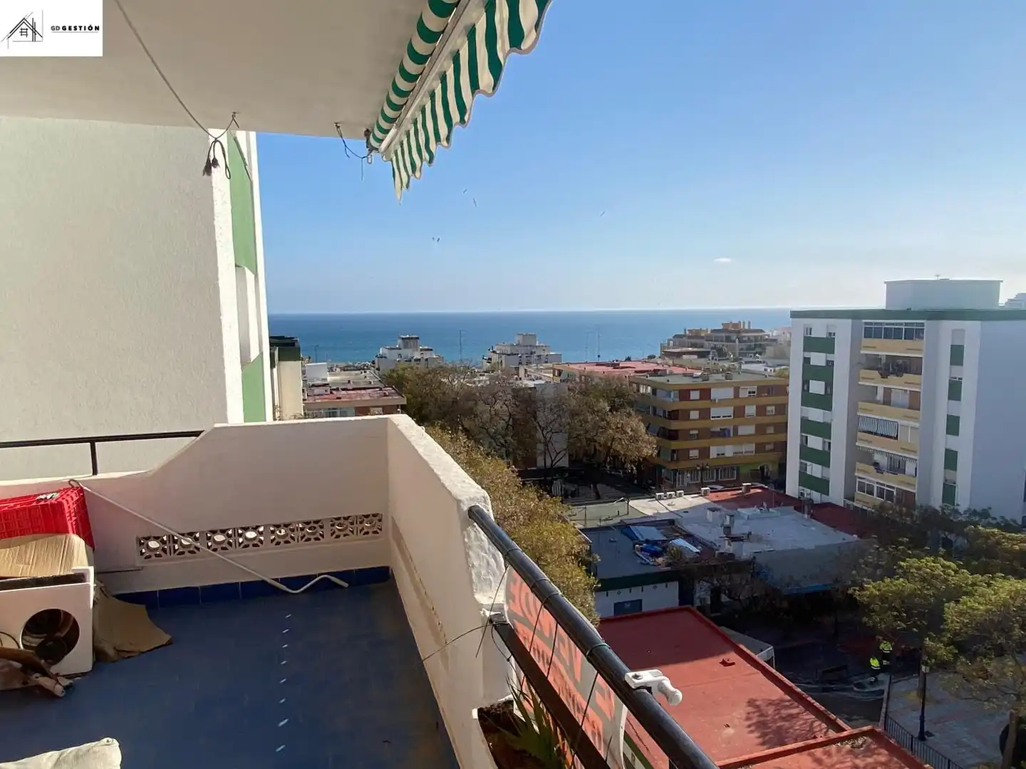 Vista exterior de Piso en venta en Marbella con Terraza