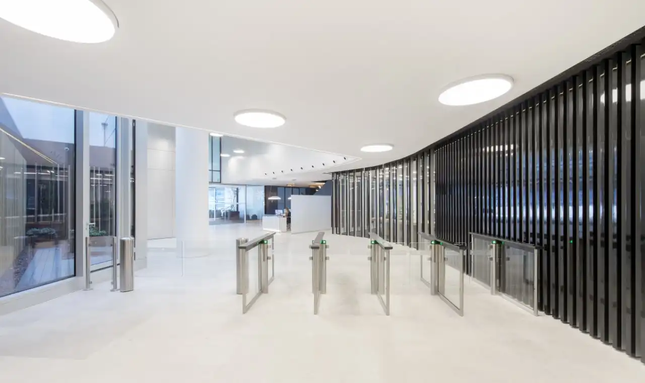 Office for rent in Madrid  with Air Conditioner and Heating