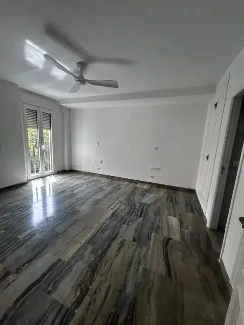 Sala de estar de Piso de alquiler en Córdoba con Aire acondicionado, Calefacción y Horno