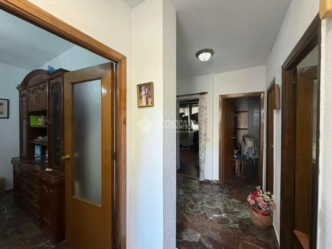 Casa adosada en venta en Mengíbar con Aire acondicionado, Amueblado y Balcón