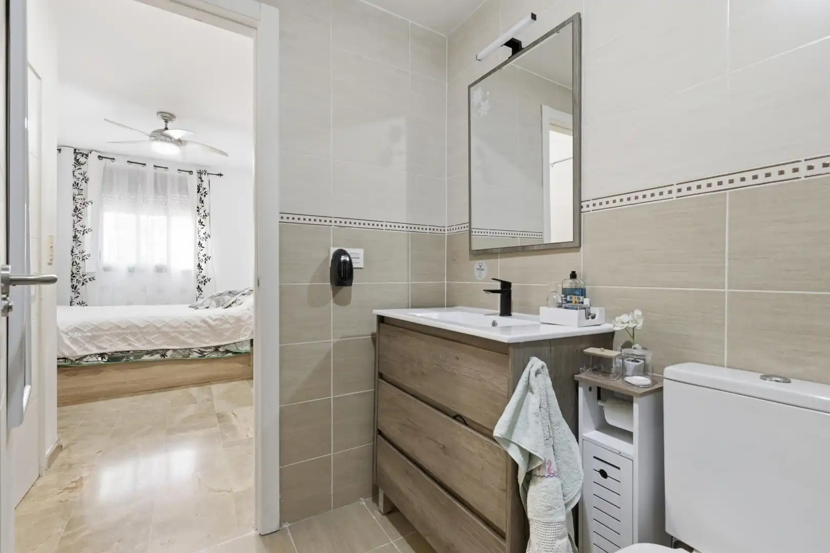 Badezimmer von Wohnung zum Verkauf in Catarroja