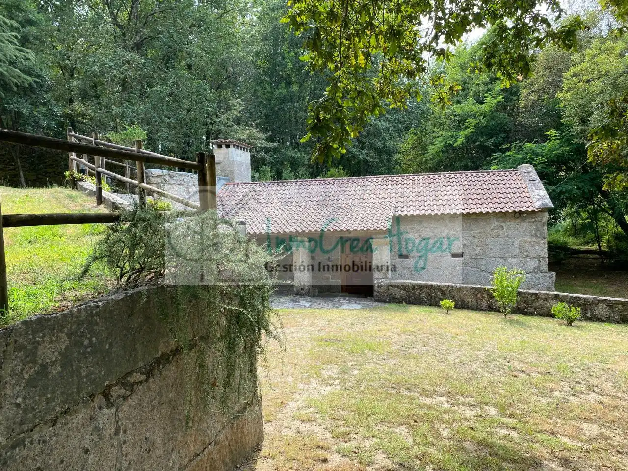 Vista exterior de Casa o chalet en venta en Ponteareas con Calefacción y Jardín privado