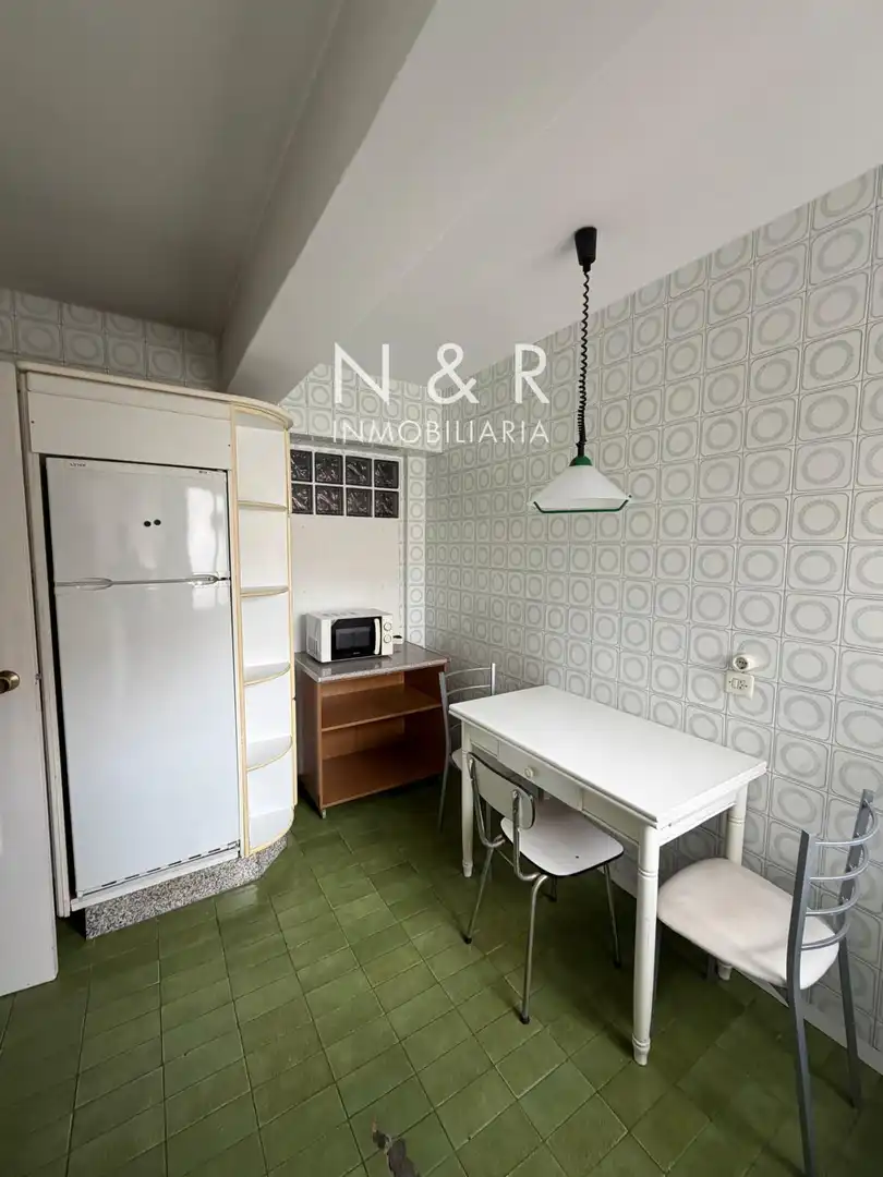 Cocina de Ático de alquiler en Santiago de Compostela  con Amueblado