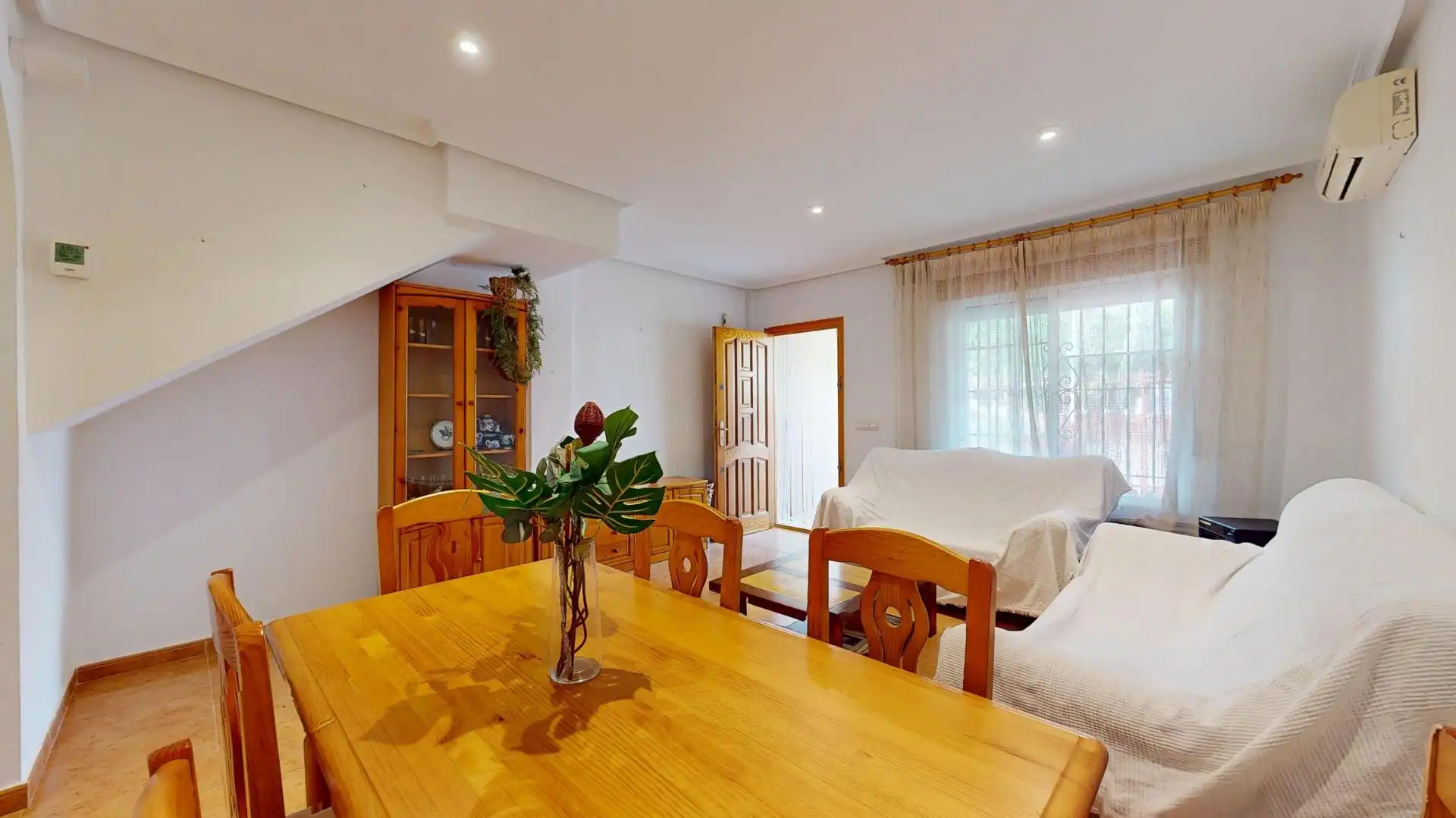 Terraced house with terrace for sale in Calle Calle Islas Malvinas, imagen 4