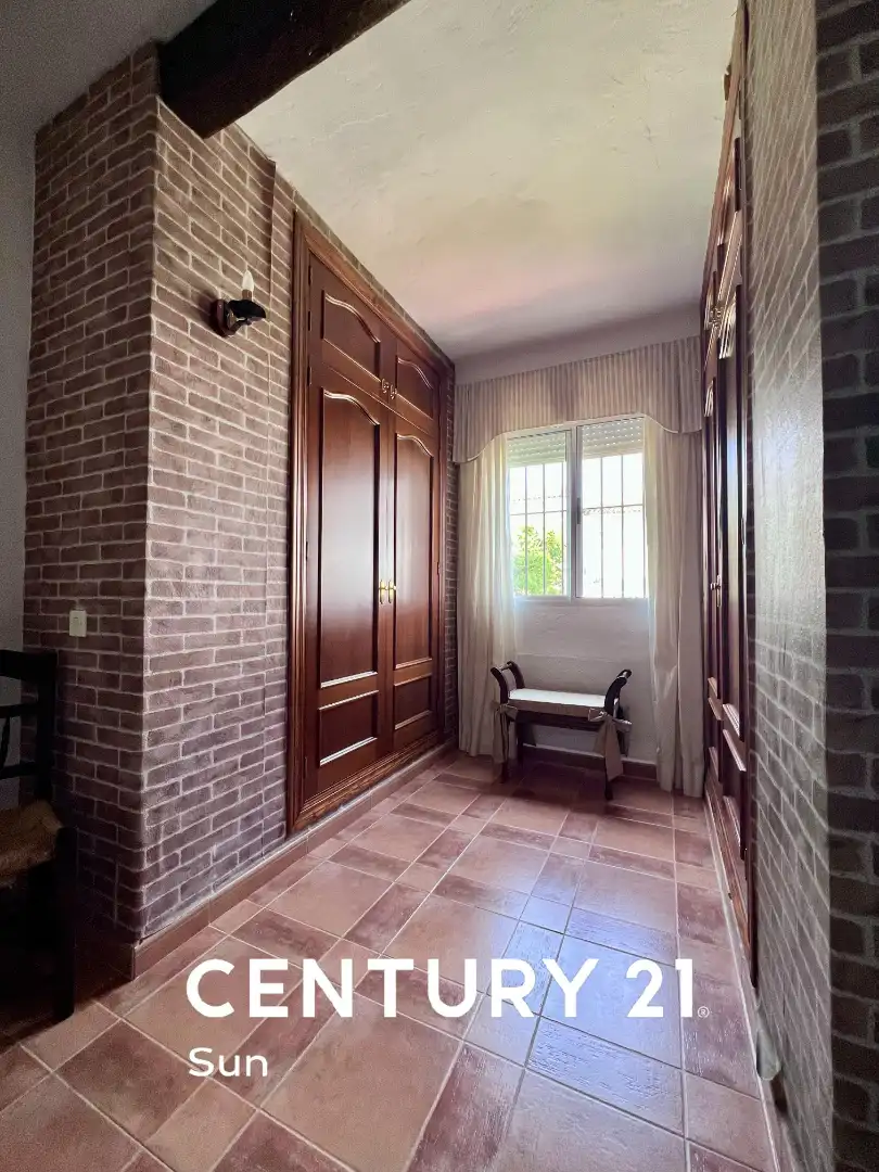 Casa adosada en venta en Estepona con Jardín privado, Terraza y Lavadora