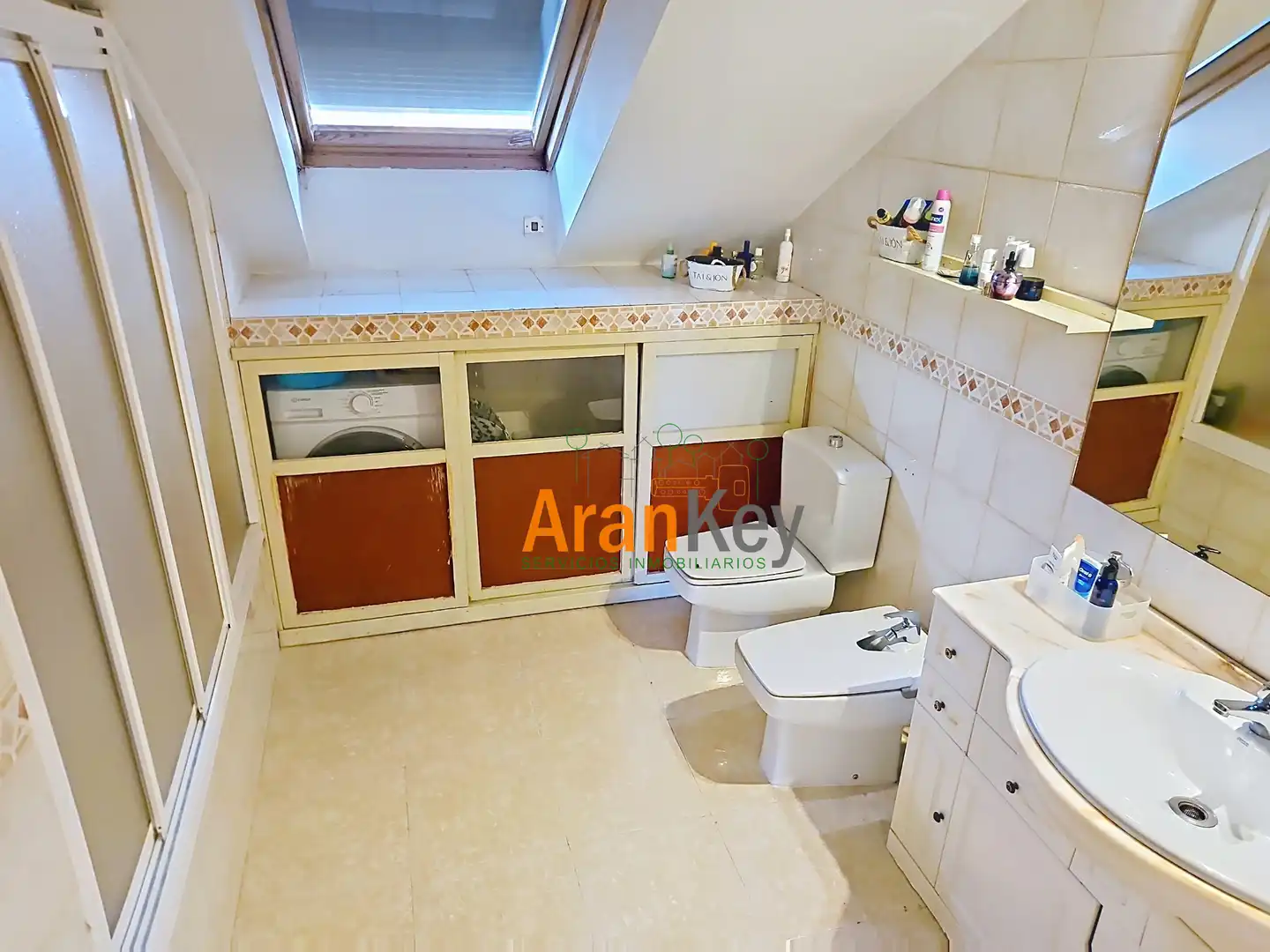 Flat for sale in Aranjuez  with Air Conditioner, Heating and Storage room