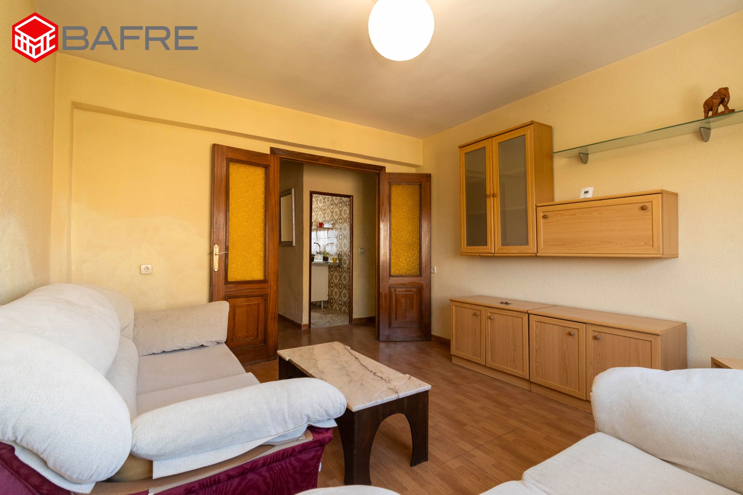 Pis en venda a Paseo de Gigantes y Cabezudos, Los Ángeles