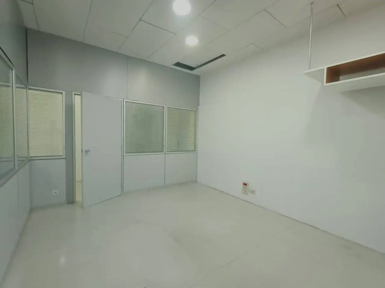 Commercial properties for rent in Girona