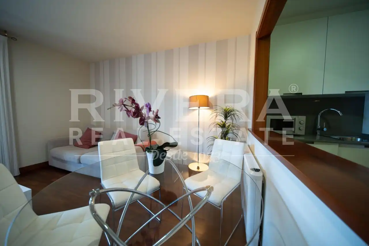 Wohnzimmer von Wohnung zum Verkauf in Sanxenxo mit Heizung, Terrasse und Abstellraum