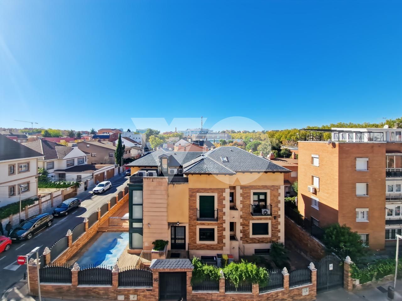 Vista exterior de Àtic en venda en  Madrid Capital amb Aire condicionat, Calefacció i Terrassa