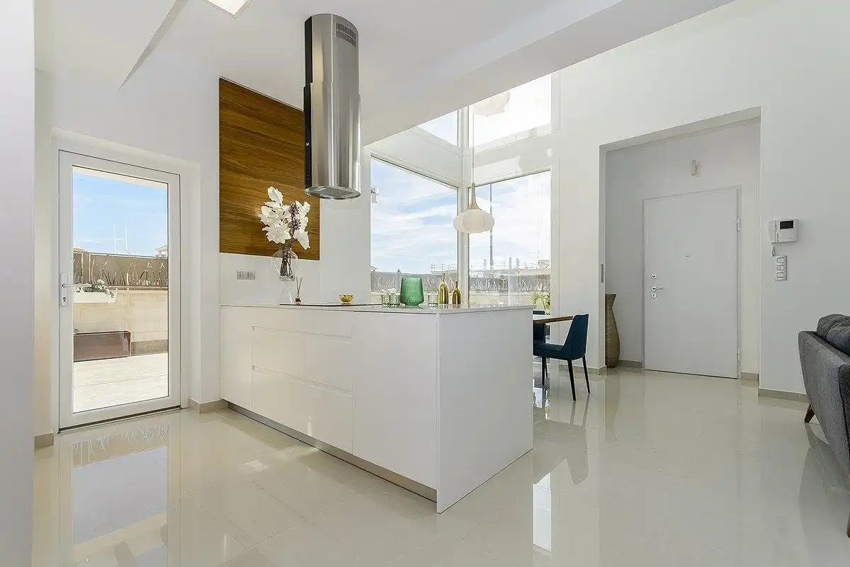 Chalet con piscina en venta en Los Montesinos, imagen 12