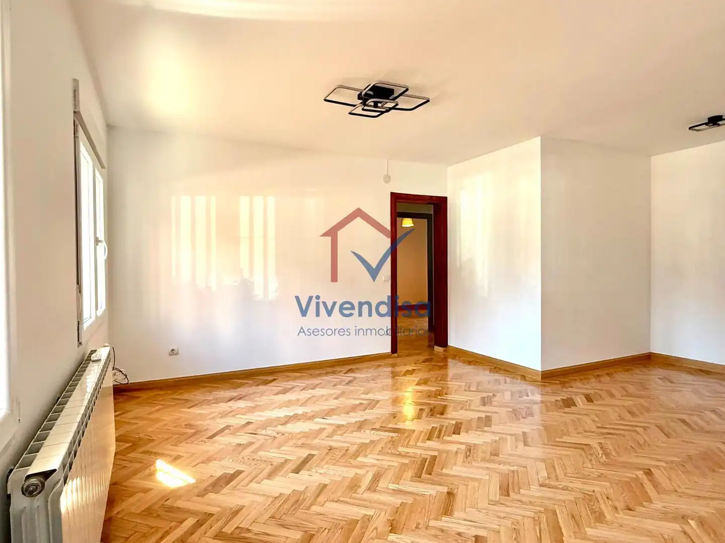 Sala d'estar de Pis en venda en Guadalajara amb Calefacció