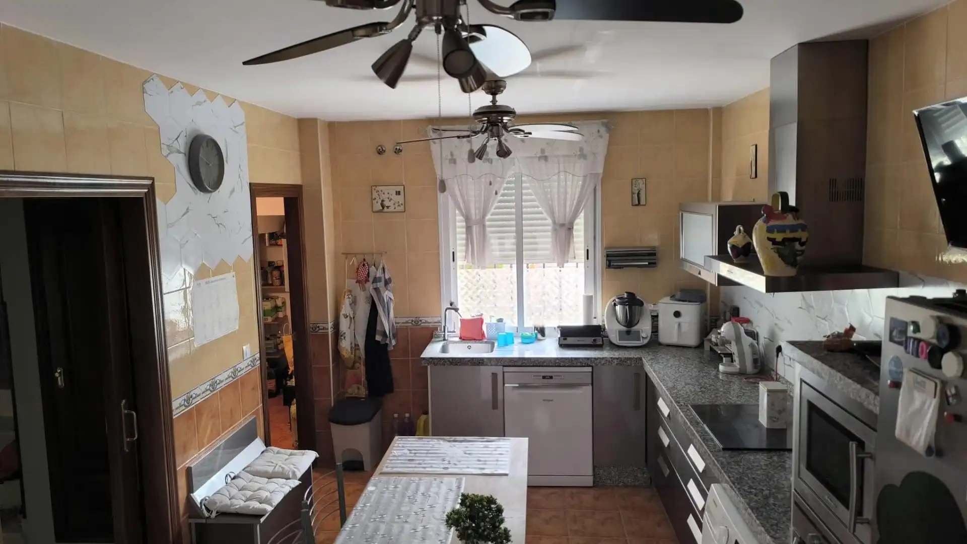 Villa zum Verkauf in La Carlota, imagen 42