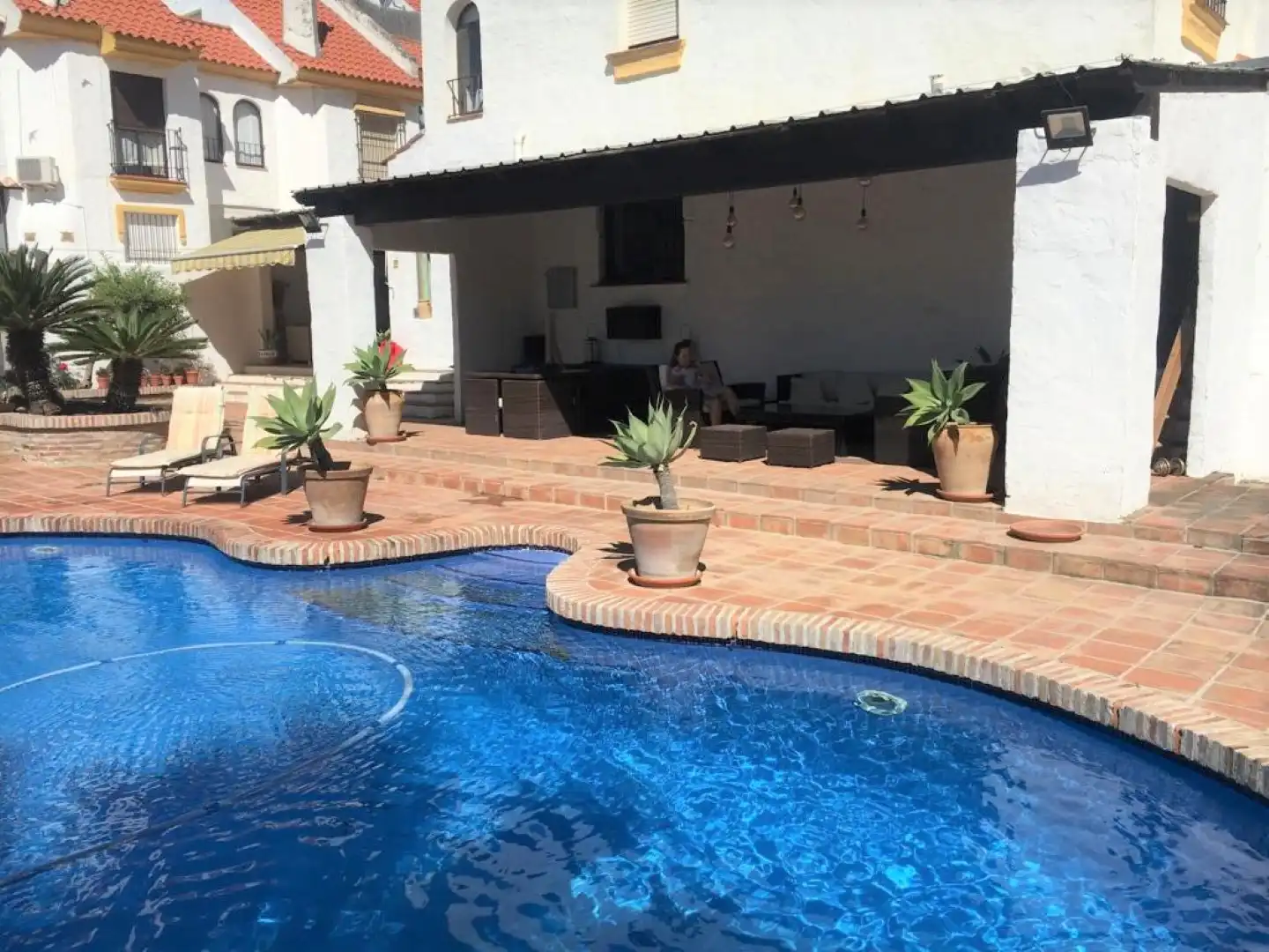 Abitazione con piscina in vendita a Estepona Pueblo