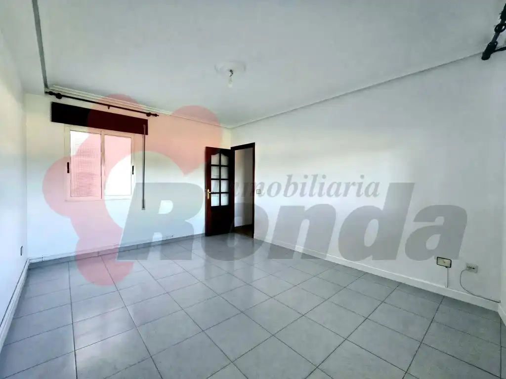 Casa en venta en Rua Flor De Malva, imagen 2