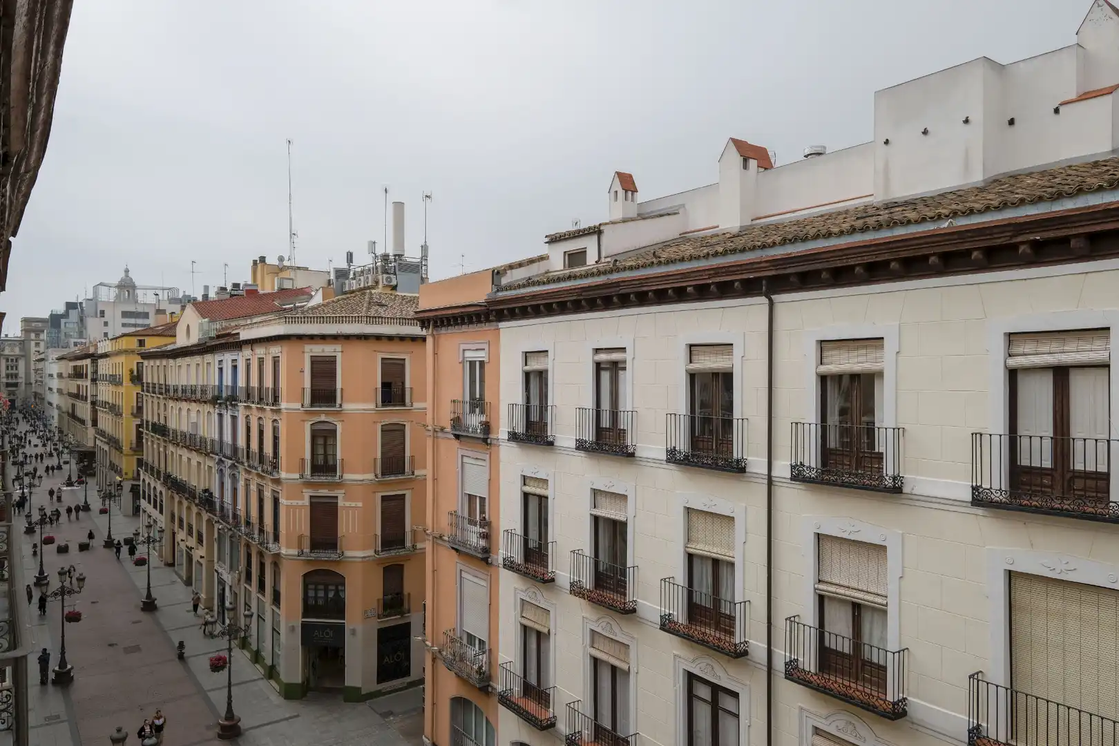 Vista exterior de Dúplex en venta en Zaragoza con Amueblado y Balcón