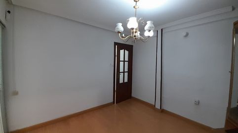 Foto 2 de Piso en venta en Calle Villarrosa, 6c, Los Rosales, Madrid Capital