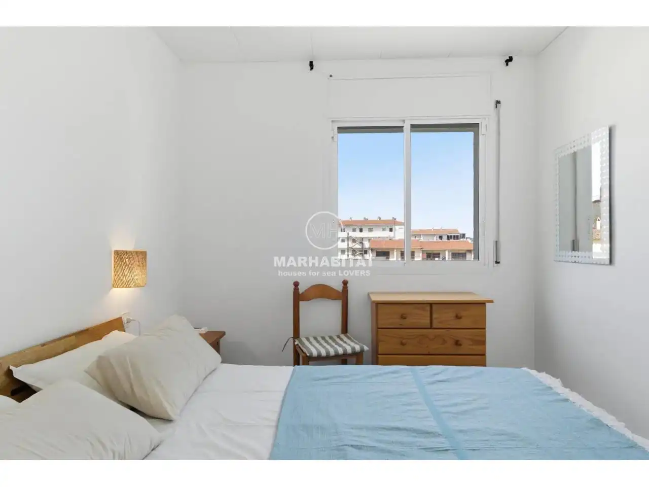 Habitación de Piso en venta en L'Escala con Terraza, Amueblado y Piscina comunitaria