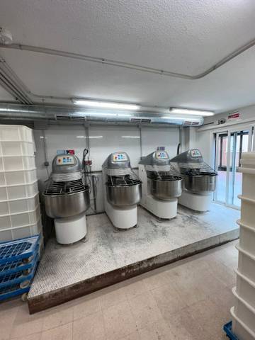 Local comercial en Alquiler en Calle de San Raimundo en Bellas Vistas