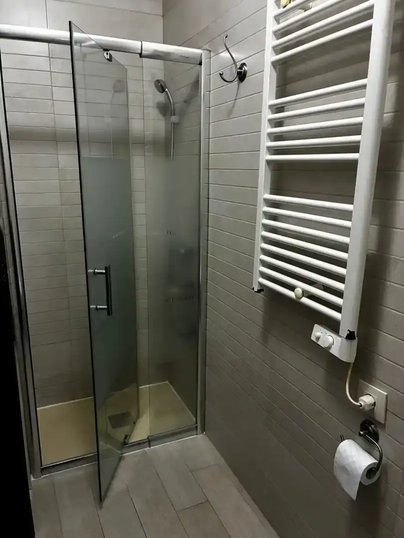 Bathroom of Flat for rent in  Toledo Capital  with Air Conditioner