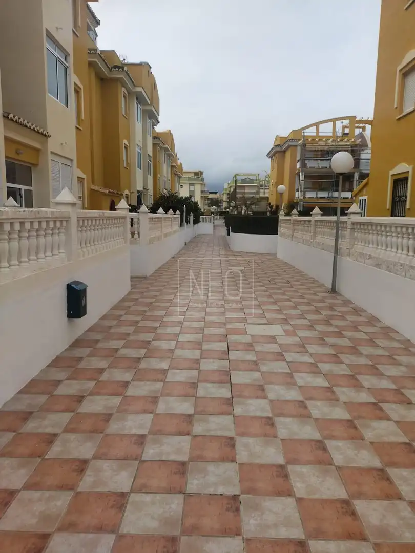 Terraza de Piso en venta en Xeraco con Terraza y Piscina comunitaria
