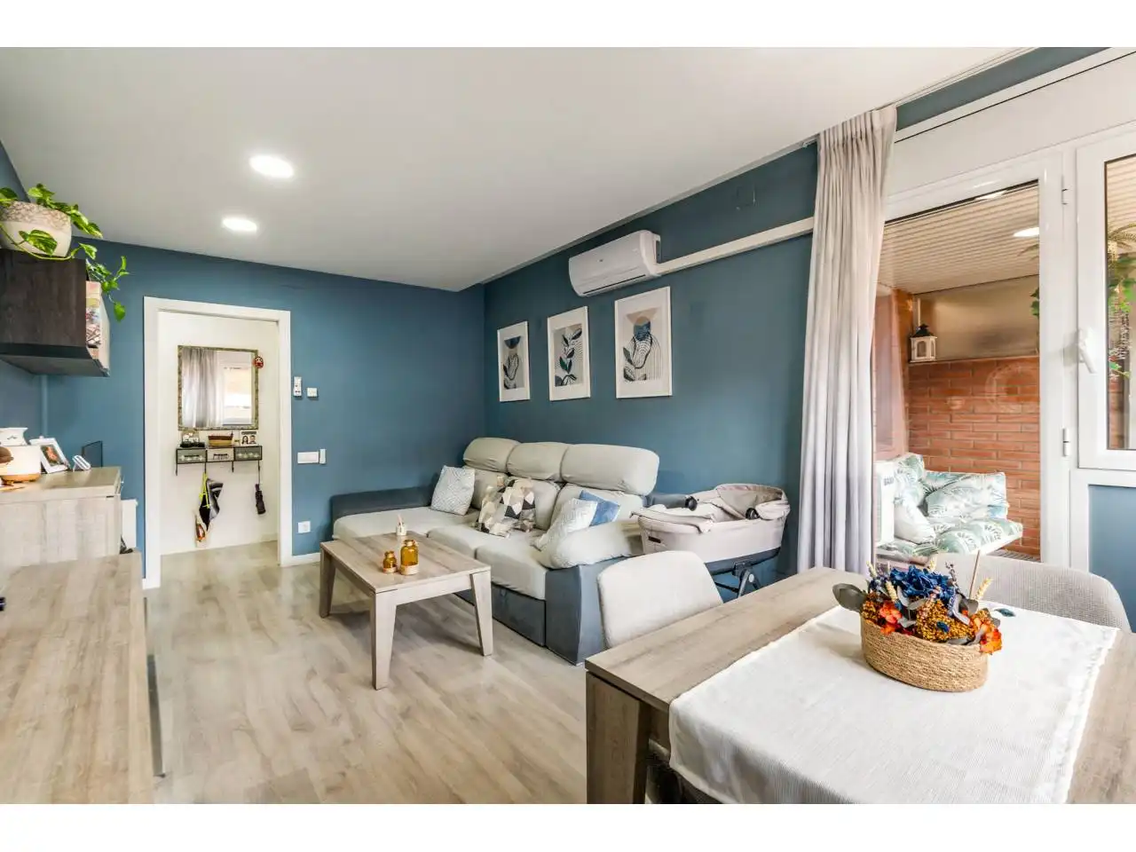 Sala de estar de Piso en venta en Sabadell con Aire acondicionado, Calefacción y Balcón