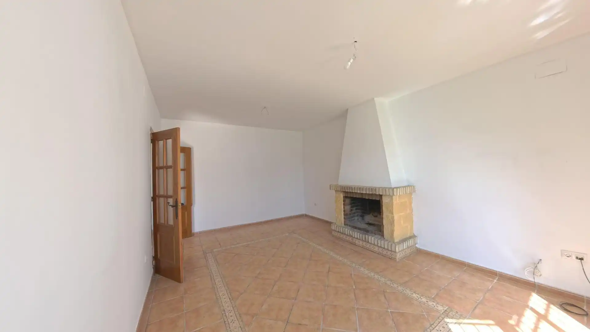 Sala d'estar de Casa o xalet en venda en Chiclana de la Frontera amb Jardí privat