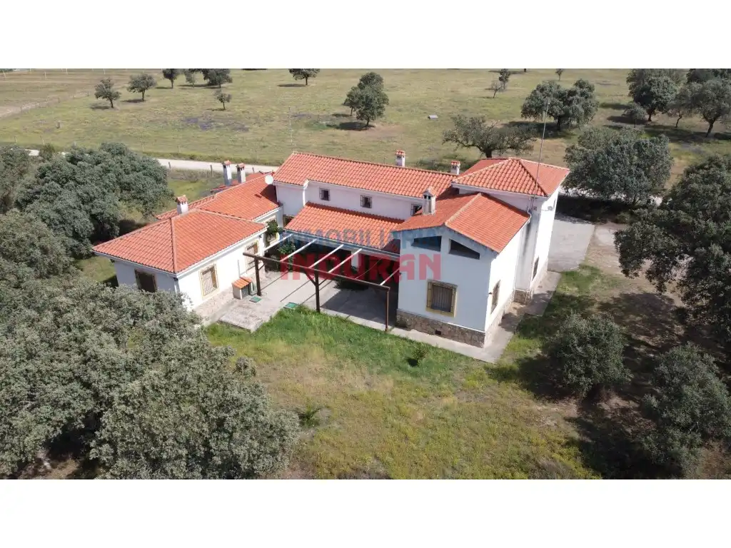 Vista exterior de Finca rústica en venta en Tiétar