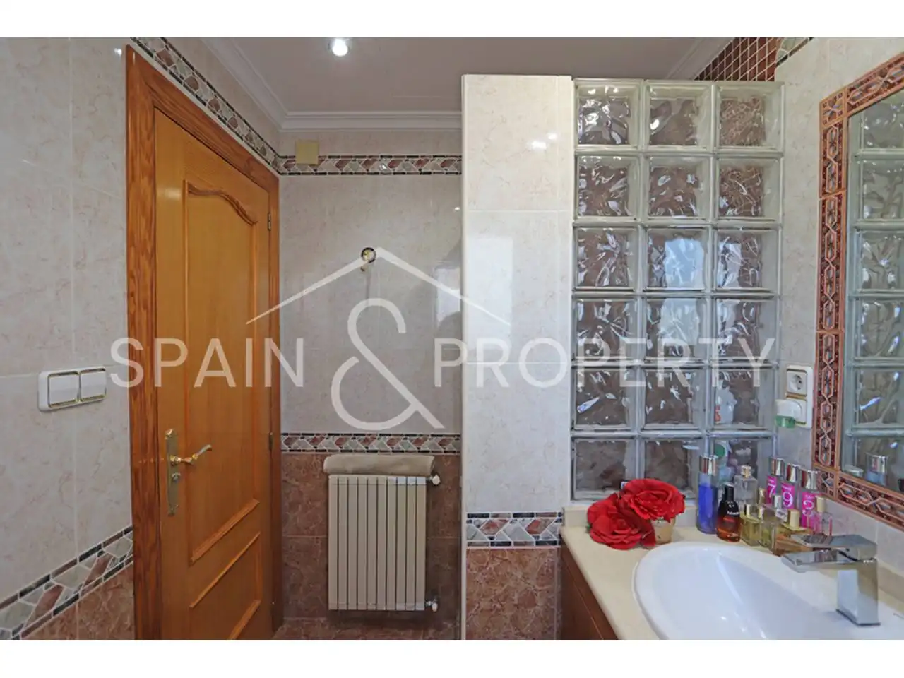 Detached house with pool for sale in Montserrat, imagen 32