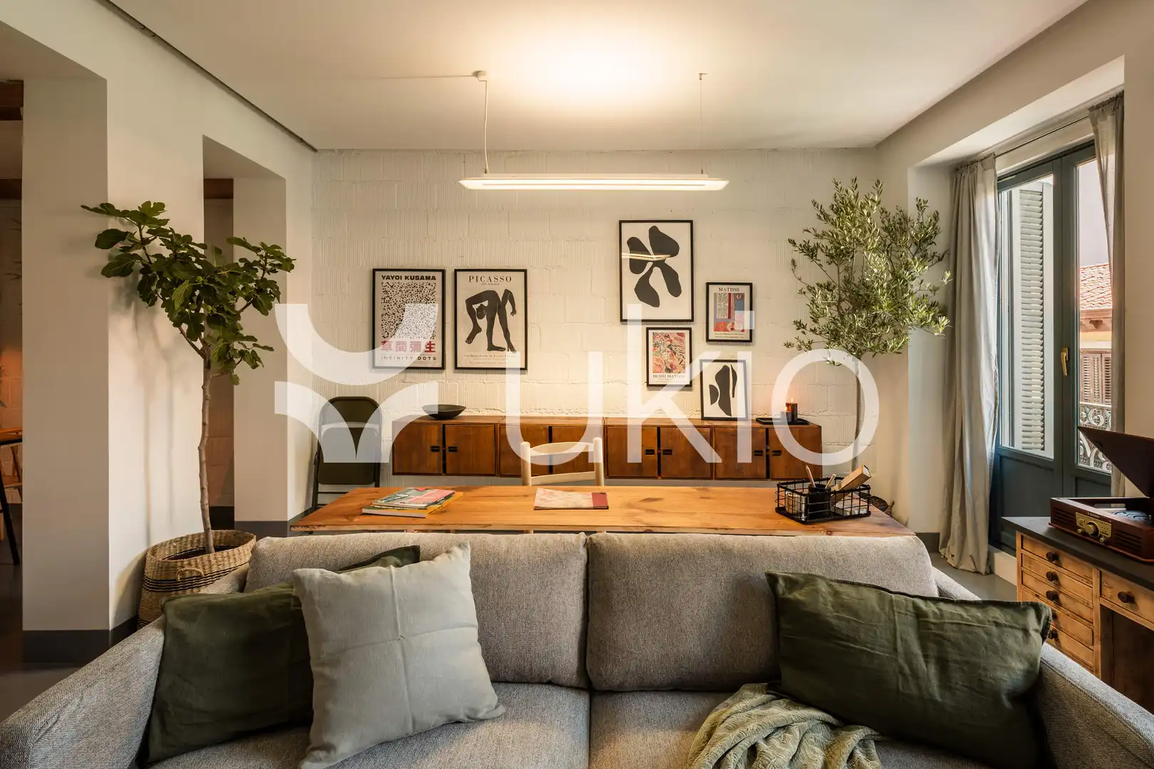 Living room of Apartments for rent in Madrid  with Air Conditioner, Heating and Furnished
