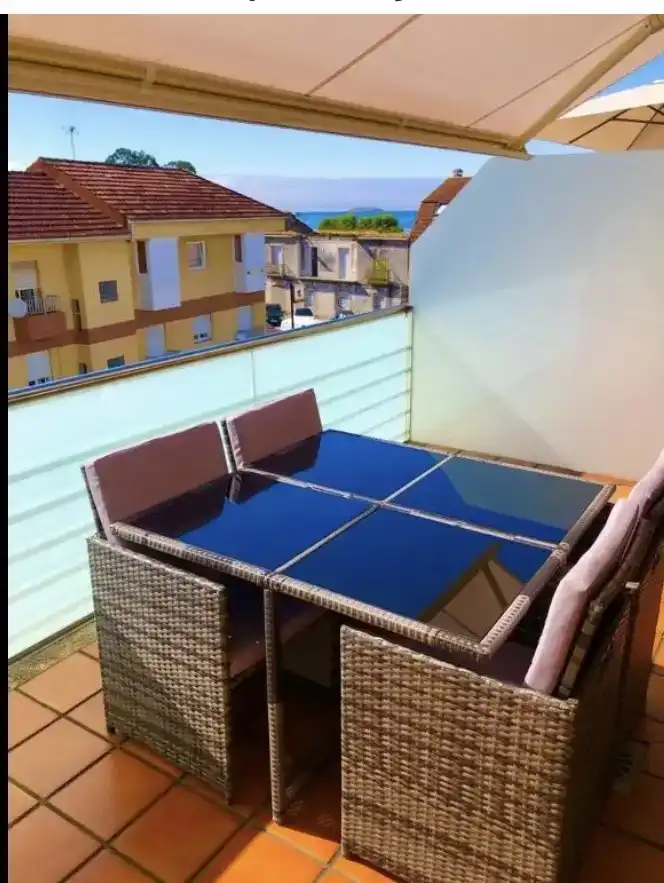Terrassa de Pis en venda en Baiona amb Piscina