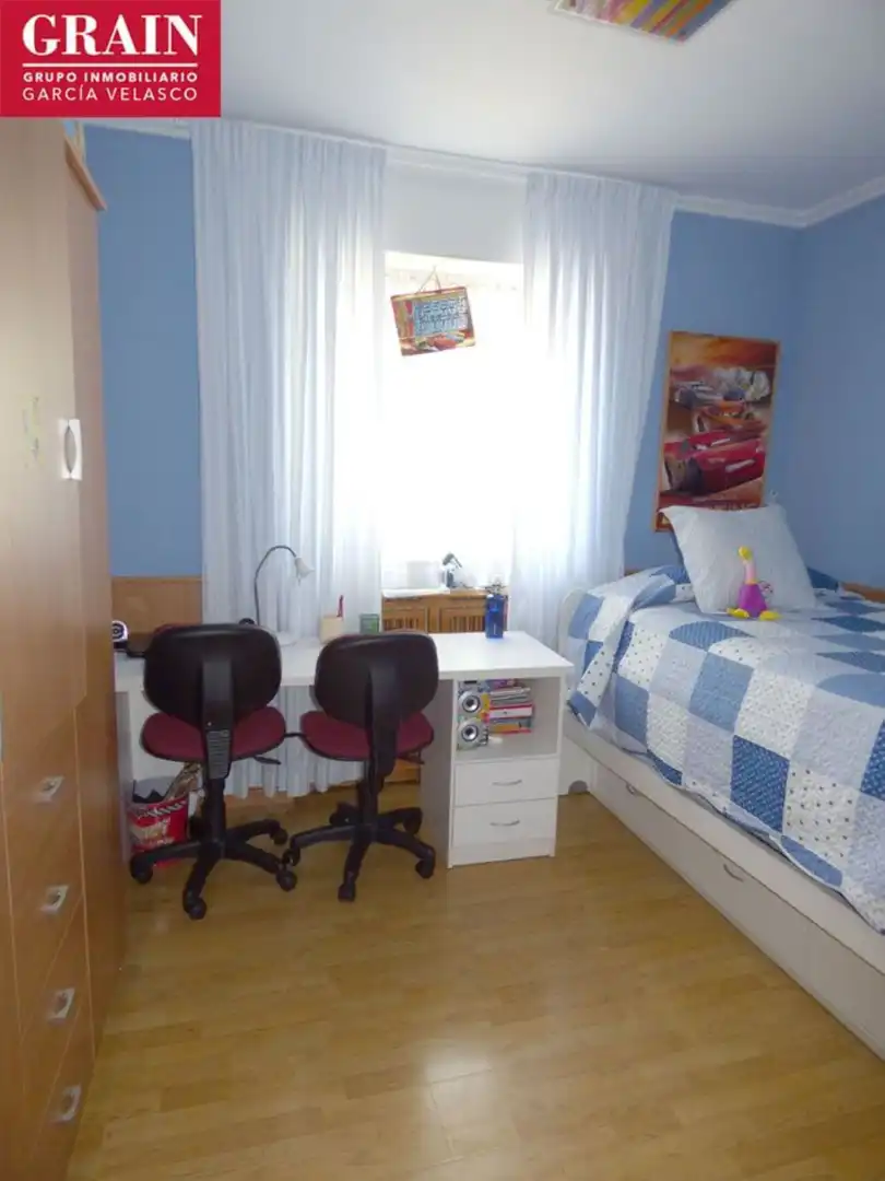 Habitación de Casa o chalet en venta en Albacete con Calefacción, Jardín privado y Terraza