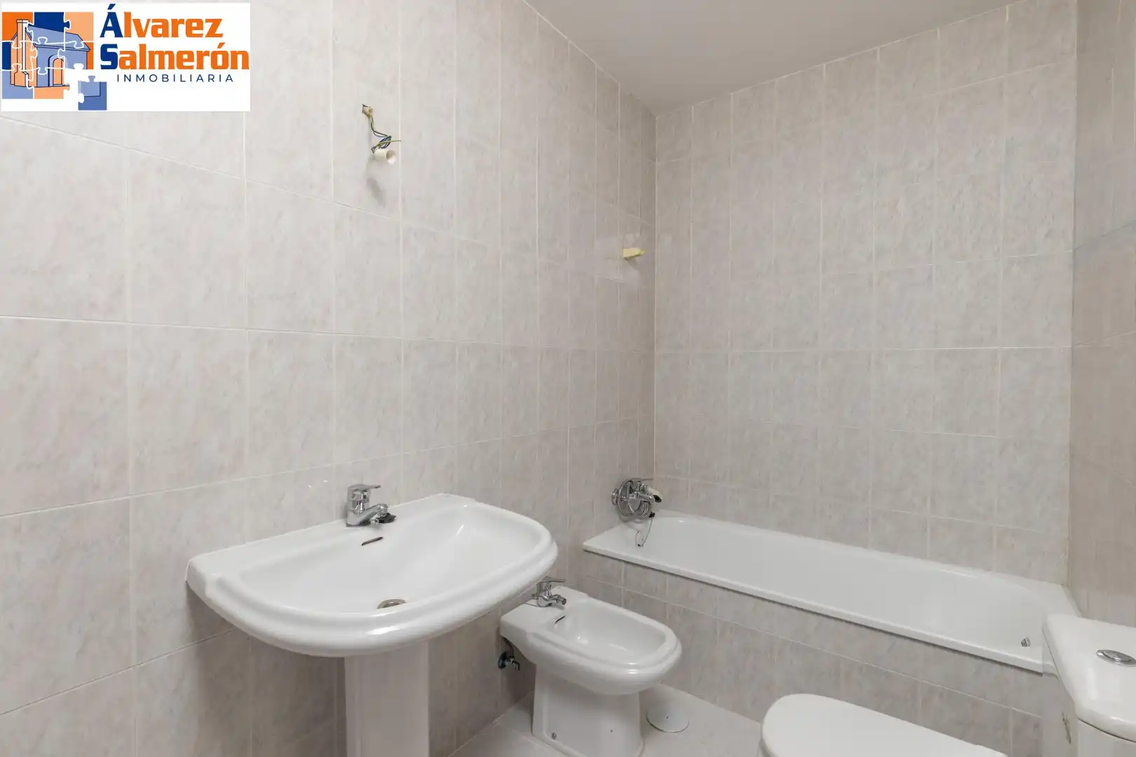 Baño de Ático en venta en Cenes de la Vega con Terraza
