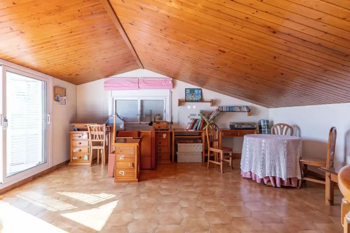 Maison avec jardin à vendre à Carrer Mestre Amadeu Vives, imagen 16