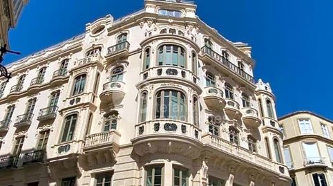 JOYA EN MALAGA , EN EDIFICIO EMBLEMATICO, 2 DORMITORIOS, POSIBILIDAD DE GARAJE