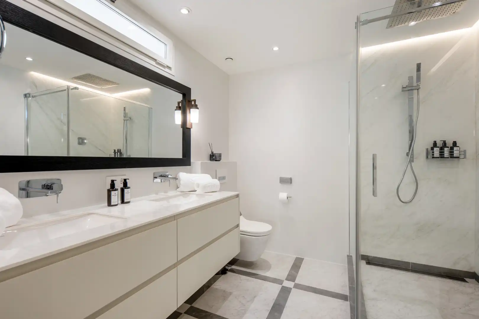 Apartamento con piscina en venta en Milla de Oro, imagen 38
