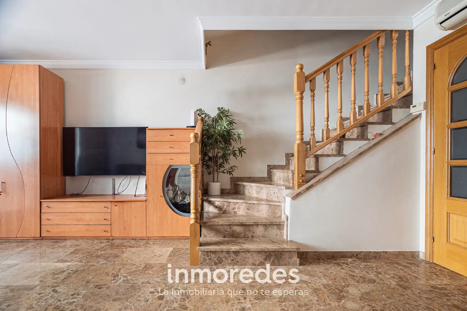 Vista exterior de Casa o chalet en venta en Badalona con Aire acondicionado, Calefacción y Trastero